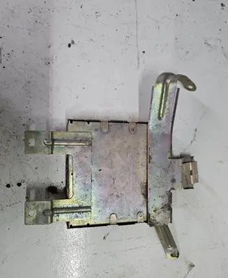Nissan Sunny Engine control unit/module 2260458C05