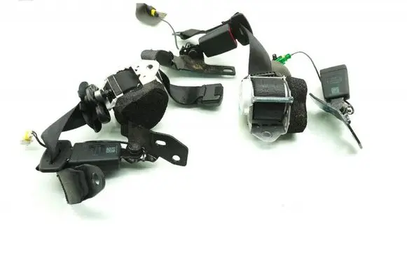 Jeep Renegade Front seatbelt 