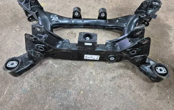 BMW X3 G01 Rear subframe 6873310 1603201518 687331003