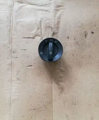 Volkswagen Caddy Light switch 1T0941431T