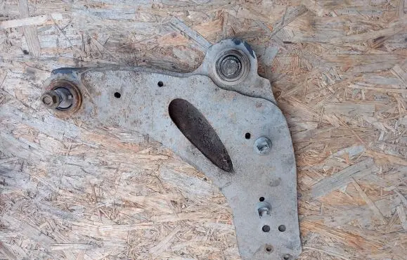 Renault Trafic II (X83) Front lower control arm/wishbone