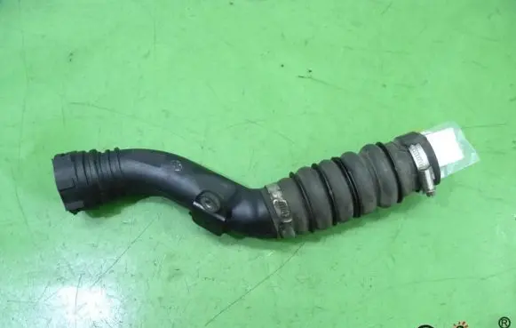 Renault Clio III Intercooler hose/pipe IMPRK586941