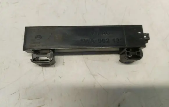 Volkswagen Multivan T7 Aerial antenna amplifier 5wa962132