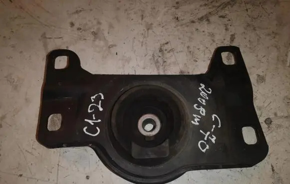 Volvo C70 Engine mount bracket 5N517M121 C123