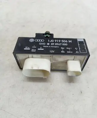 Volkswagen Lupo Coolant fan relay 1J0919506M 898967000