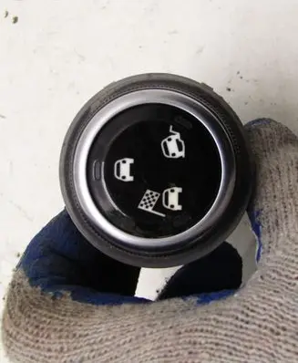 Fiat 500X Suspension ride height/mode switch 07356366460