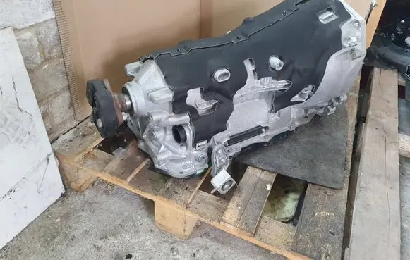 BMW 3 G20 G21 Automatic gearbox GA8L51CZ 04150056 019086