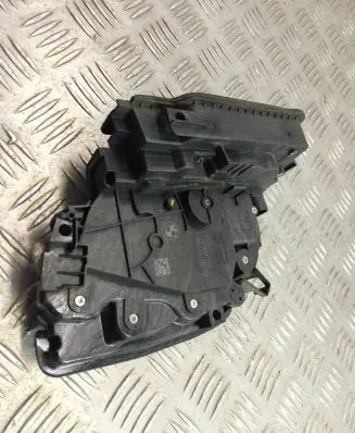 BMW X1 F48 F49 Front door lock 7281934