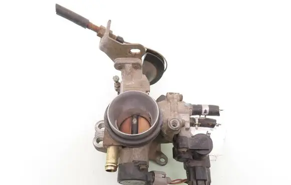 Toyota Yaris Throttle body valve 8945252011 1368001480