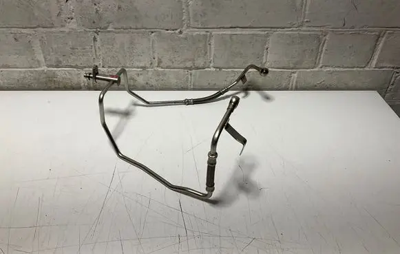BMW 6 F06 Gran coupe Turbo turbocharger oiling pipe/hose 7634680