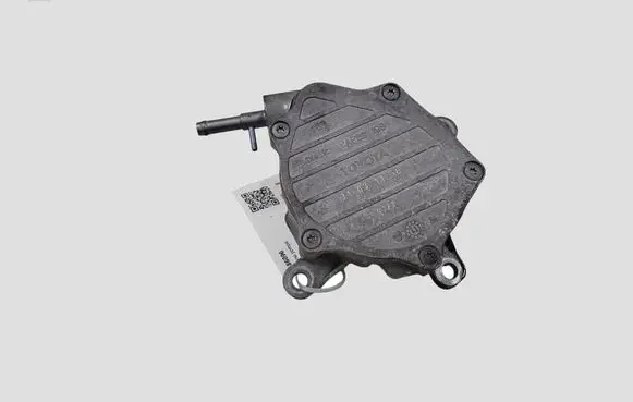 Toyota Avensis T270 Vacuum pump 31031156 9323