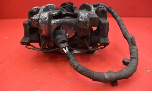 Ford Mondeo MK I Rear brake caliper 