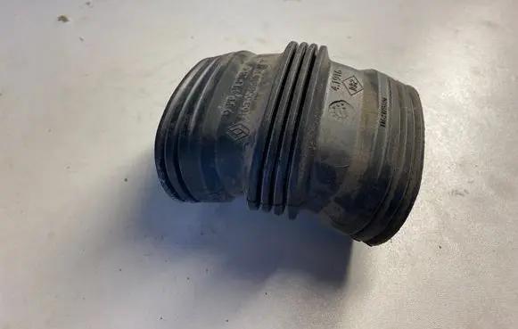 Renault Talisman Air intake duct part 165558300R