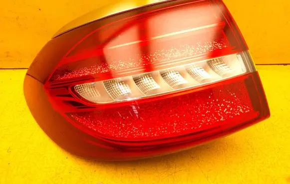 Mercedes-Benz E W213 Rear/tail lights