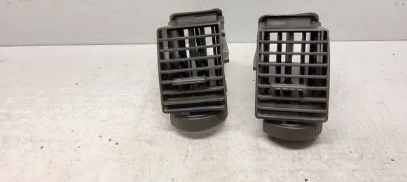 Volkswagen Transporter - Caravelle T5 Dash center air vent grill 7H0815705A 2994413810 7H0815706A