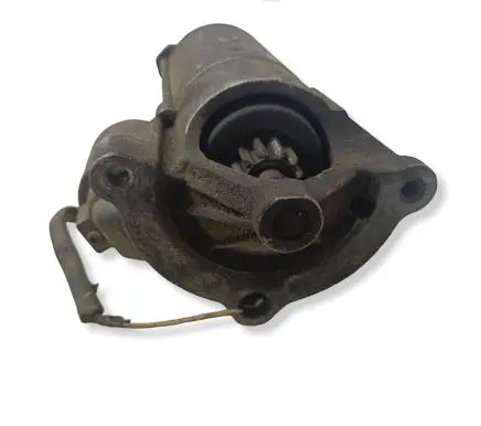 Peugeot 307 Starter motor M001T80082