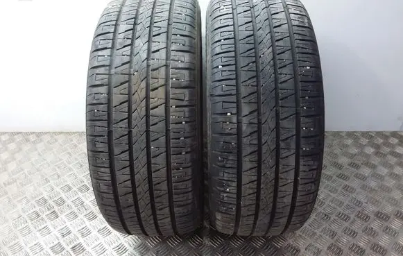 Volkswagen Tiguan R17 summer tire 