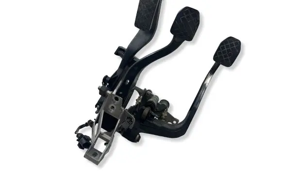 Audi A4 S4 B5 8D Pedal assembly 8D1721316A