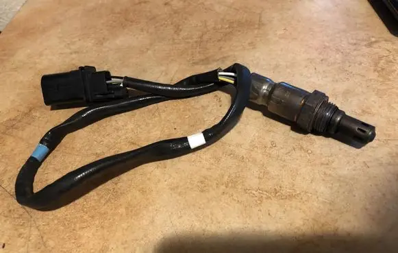 Volkswagen Tiguan Lambda probe sensor 04L906262M