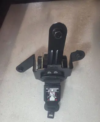 Chrysler Pacifica Middle seatbelt (rear) 6156359 HY010