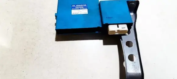 Toyota Yaris Other control units/modules 8930052030 232600-0050