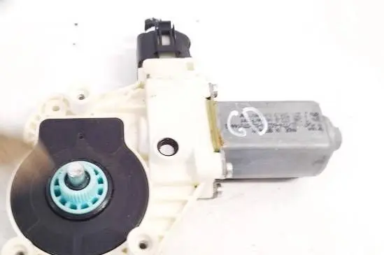 BMW 5 GT F07 Front door window regulator motor 72481720
