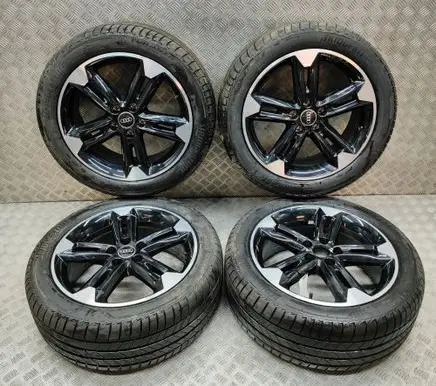 Audi Q2 - R18 alloy rim 81A601025AM