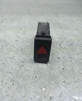 Volkswagen PASSAT B5.5 Hazard light switch 3B0953235D