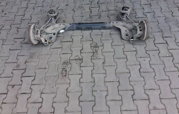 Chevrolet Orlando Rear beam 
