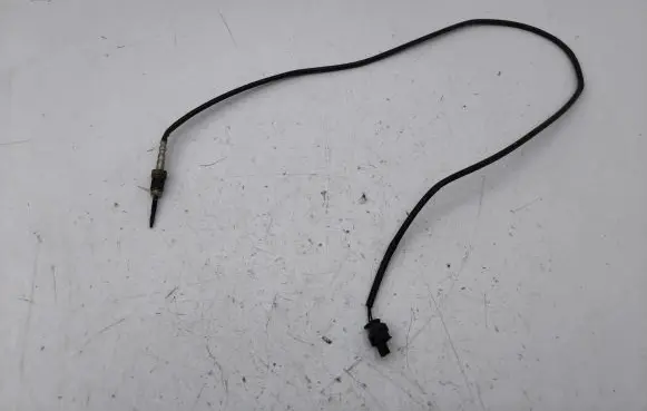 BMW 5 F10 F11 Exhaust gas temperature sensor 8514730 022656002921