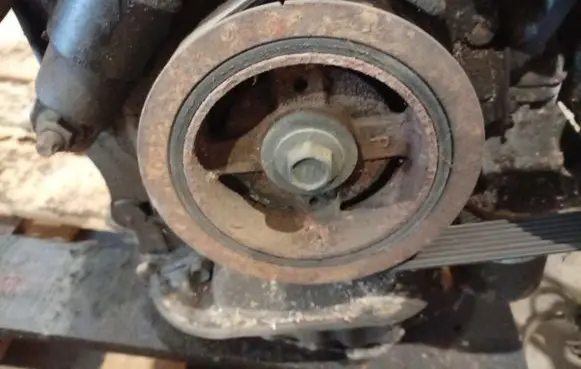 Toyota Avensis T250 Crankshaft pulley