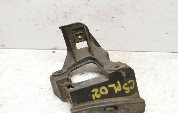 Front bumper mounting bracket