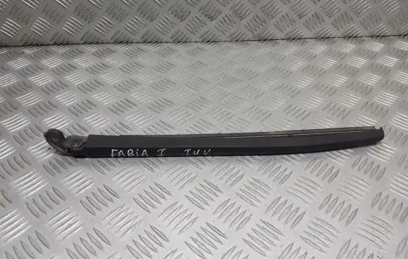 Skoda Fabia Mk1 (6Y) Front wiper blade arm