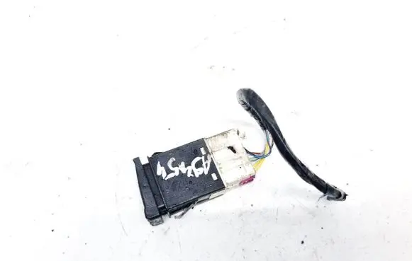 Fog light switch