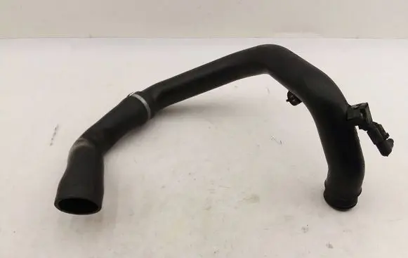Volkswagen Polo V 6R Intercooler hose/pipe 6R0145762J 6R0145770G