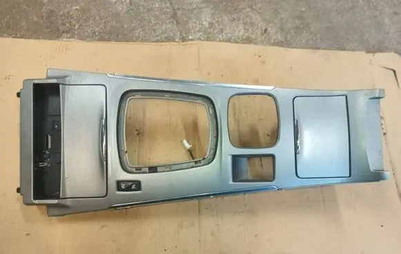 Renault Latitude (L70) Gear shifter surround trim plastic 969126896R