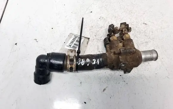 Engine coolant pipe/hose