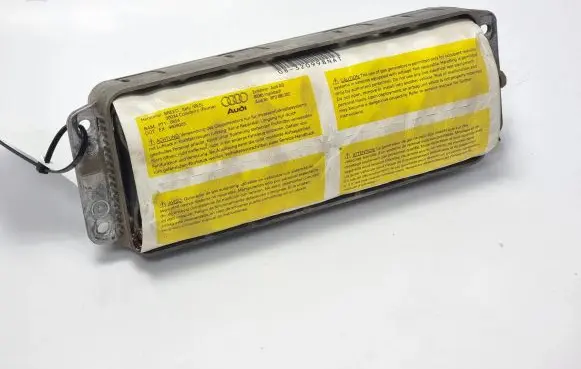 Audi A3 S3 8P Passenger airbag 8P0880202