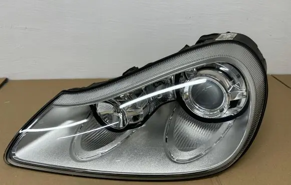Porsche Cayenne (9PA) Headlight/headlamp 7L5941029