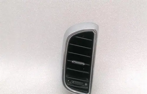 Porsche Cayenne (92A) Dash center air vent grill 7P5819203B
