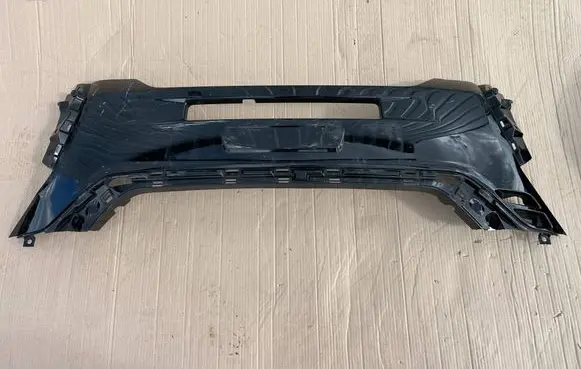 Mitsubishi Outlander Front bumper splitter molding 6400G762