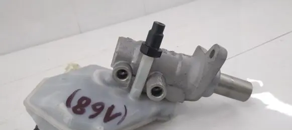 Volvo XC70 Master brake cylinder 03350885571