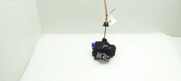 Audi A8 S8 D3 4E Front door lock 4E1837015