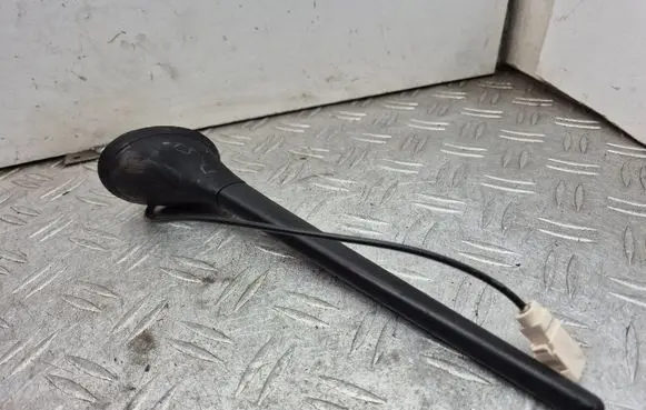 Radio antenna