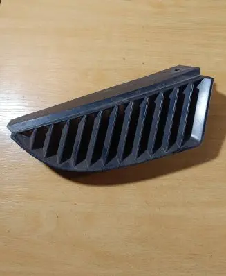 Mitsubishi Colt Front bumper upper radiator grill MN127774