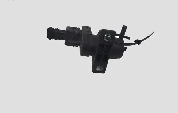 Renault Laguna III Turbo solenoid valve 8200762597