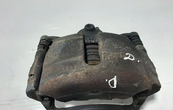 Skoda Octavia Mk3 (5E) Front brake caliper