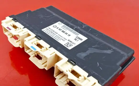 Mercedes-Benz GLE W167 Seat control module A1679005419
