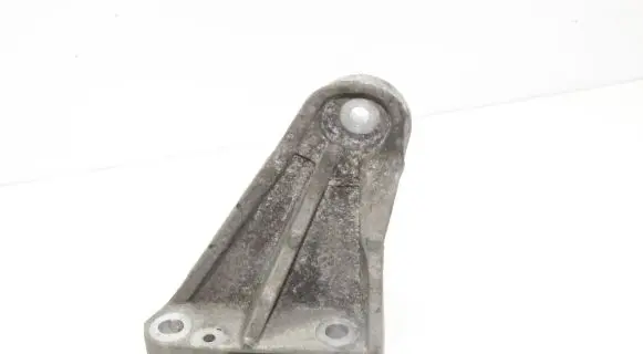Jaguar XF X250 Engine mounting bracket 5R836037BB