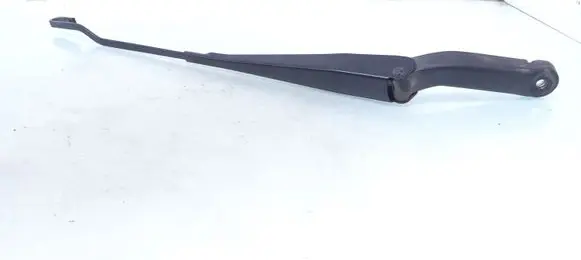 Ford Mondeo Mk III Front wiper blade arm 1S7117526AB
